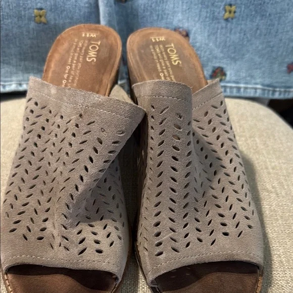 TOMS Women's Gray Perforated Mules - Picture 2 of 8